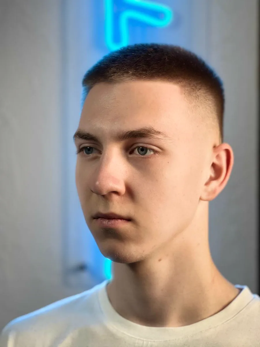 Современная стрижка — мужская парикмахерская Сочи